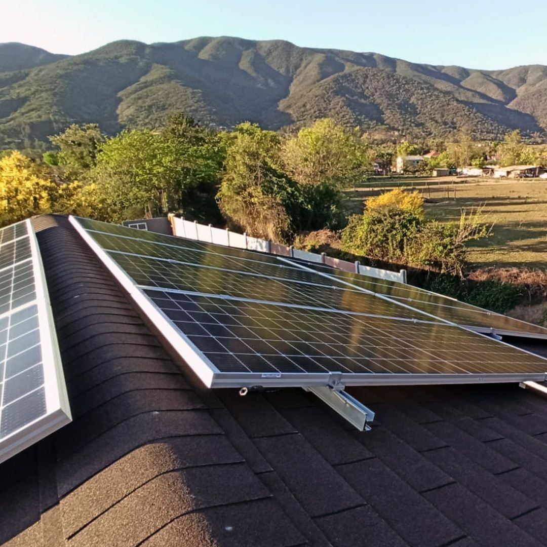Instalación solar residencial realizada por SOLEI